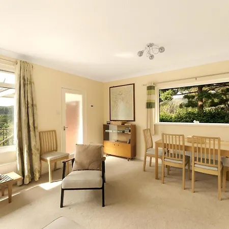 Field بيت للعطل